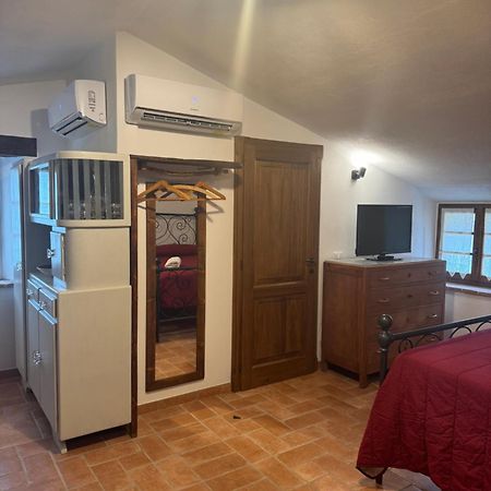 Casa Garoselli Lägenhet Monticchiello Exteriör bild