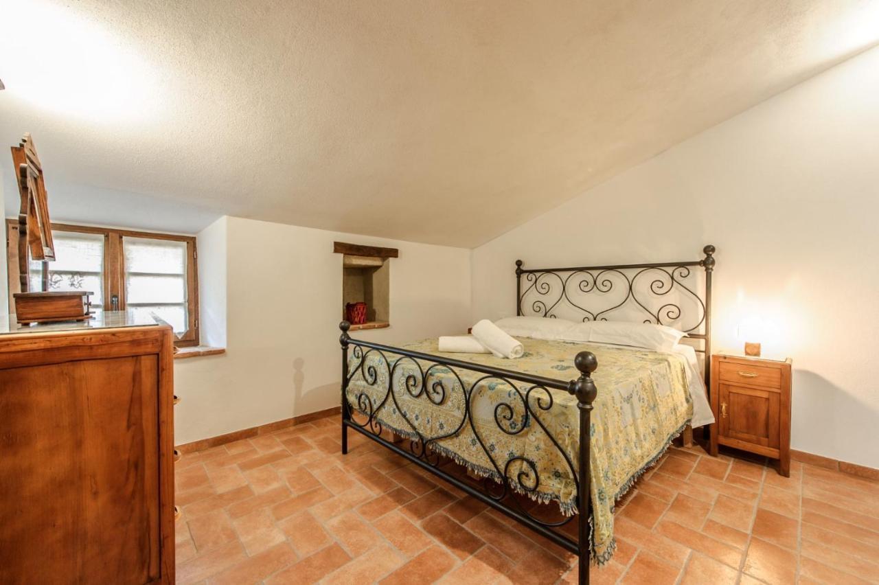 Casa Garoselli Lägenhet Monticchiello Exteriör bild