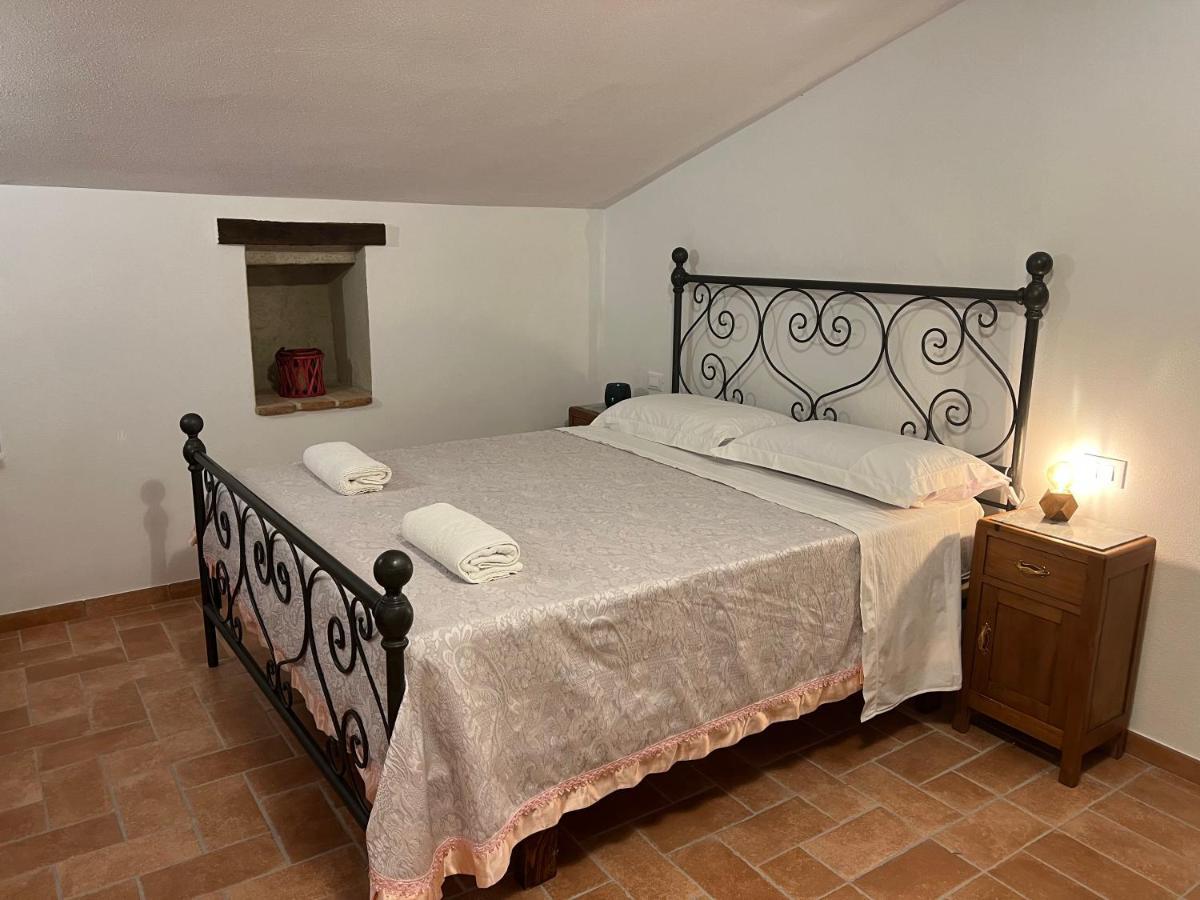 Casa Garoselli Lägenhet Monticchiello Exteriör bild
