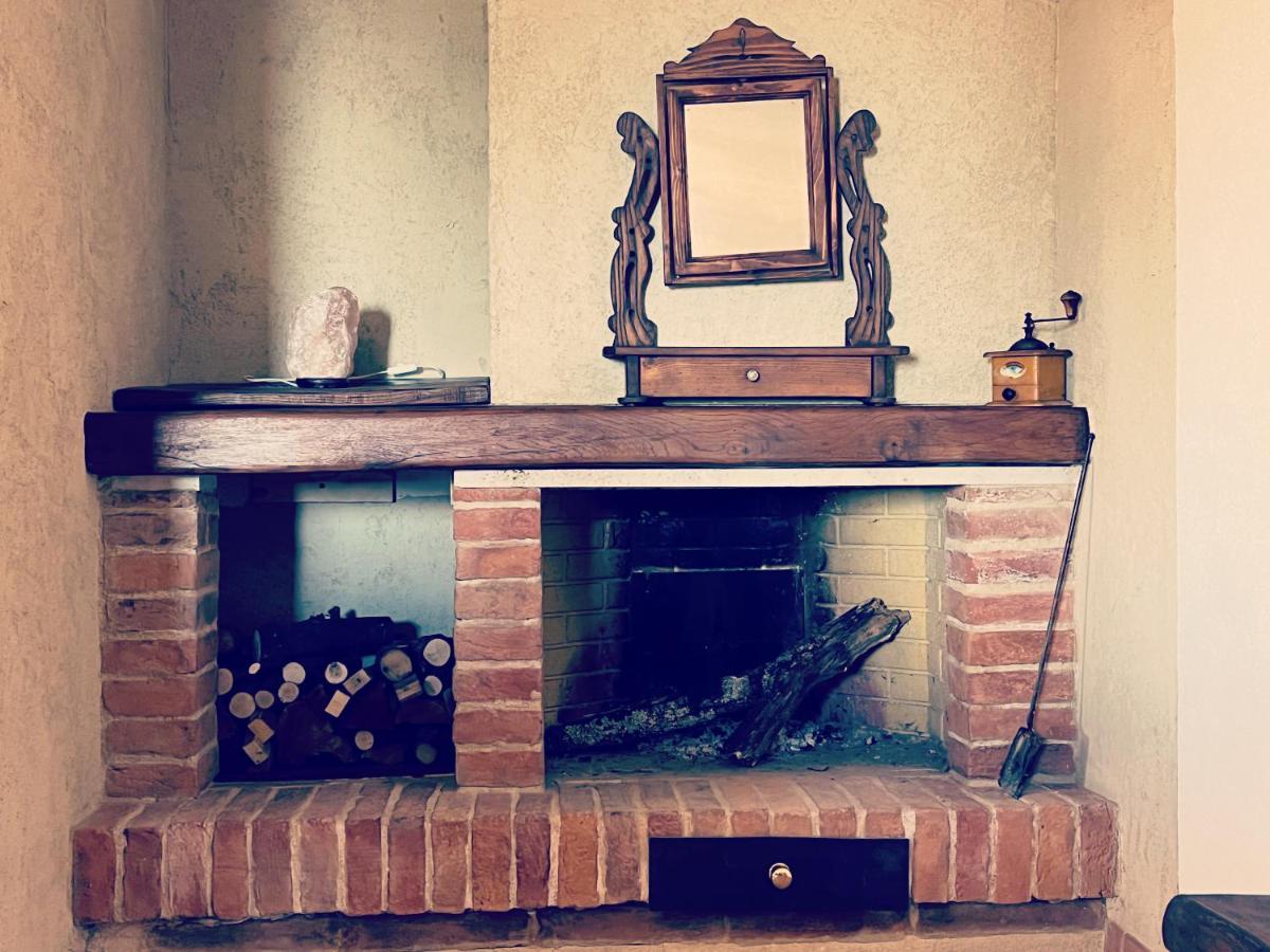 Casa Garoselli Lägenhet Monticchiello Exteriör bild