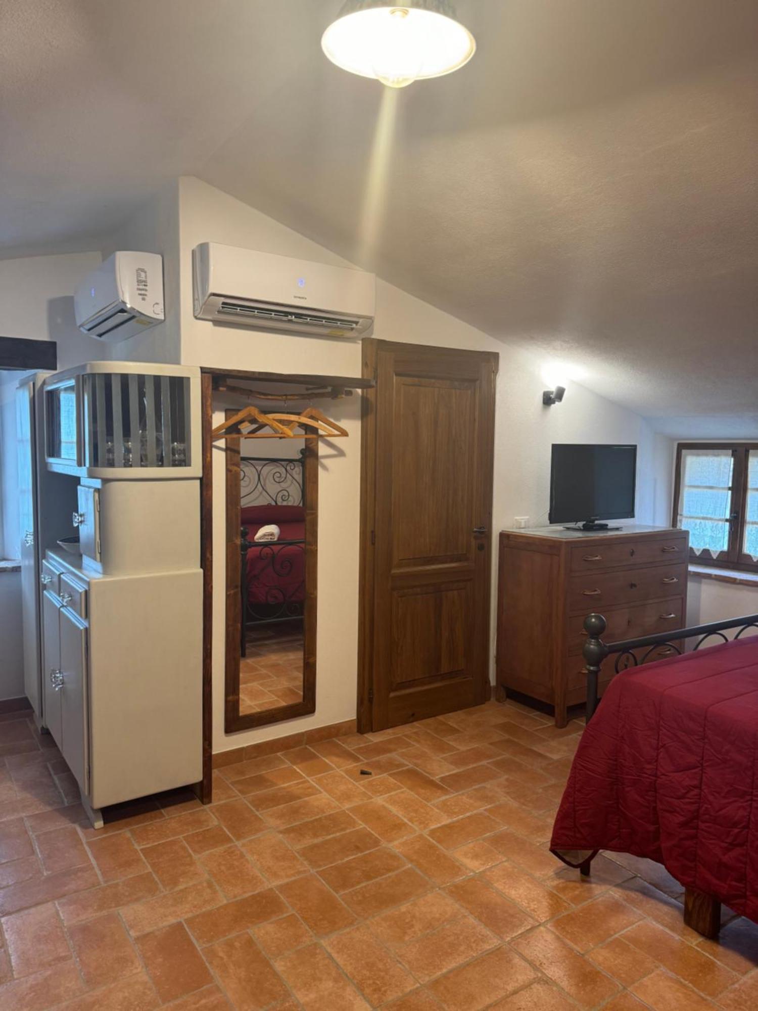 Casa Garoselli Lägenhet Monticchiello Exteriör bild